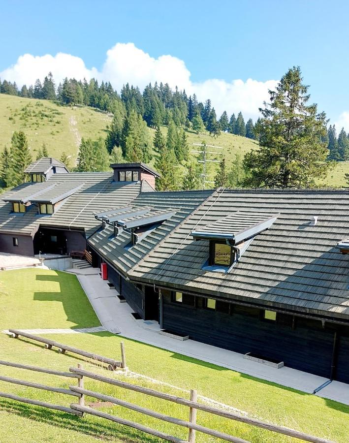 Apartma Krvavec - Cosy Mountain Retreat Cerklje na Gorenjskem Dış mekan fotoğraf